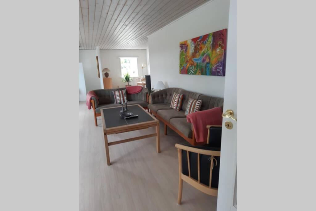 Skont Hus, Med 8 Sovepladser Sæby Kültér fotó
